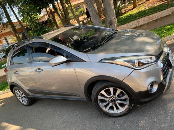 HYUNDAI HB20 1.6 PREMIUM 16V FLEX 4P AUTOMÁTICO
